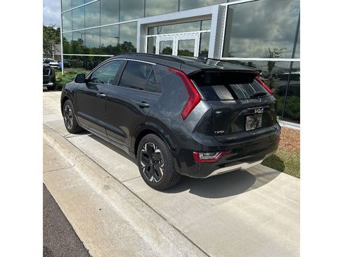 Used 2024 Kia Niro Wave FWD image 4