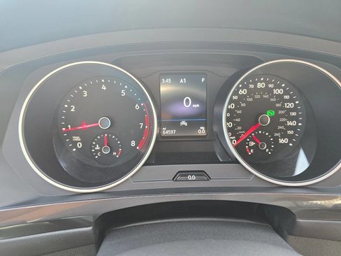 Used 2021 Volkswagen Tiguan SE image 20