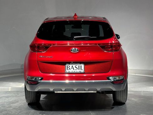 Used 2020 Kia Sportage LX AWD/4WD image 12