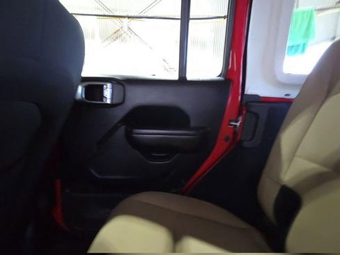 Used 2020 Jeep Wrangler Unlimited Sport S image 11