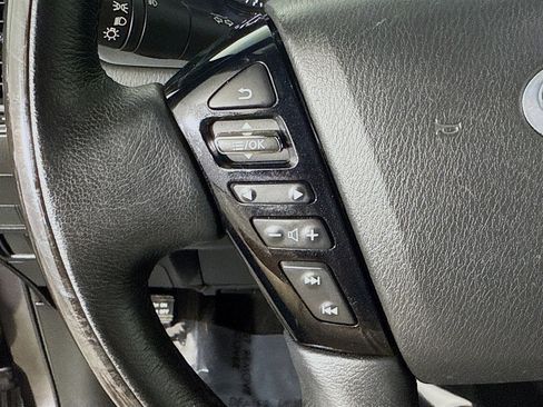 Used 2022 INFINITI QX80 Sensory w/ All-Season Package image 14