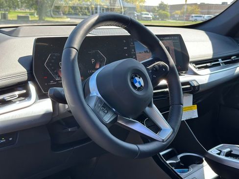 New 2026 BMW X1 xDrive28i w/ Technology Package image 18