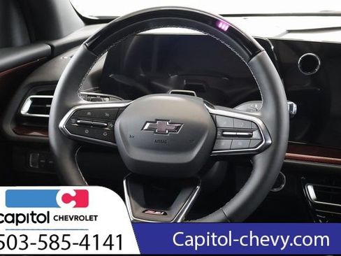 Used 2026 Chevrolet Traverse Z71 w/ Enhanced Driving Package AWD/4WD image 16