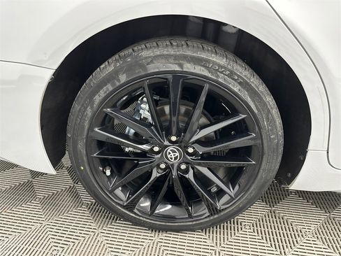 Used 2024 Toyota Camry XSE image 18