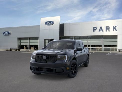 New 2025 Ford Maverick Lariat w/ Black Appearance Package image 2