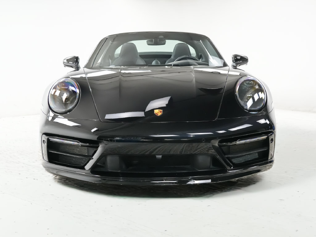 Certified 2023 Porsche 911 50th Anniversary Edition AWD/4WD image 6