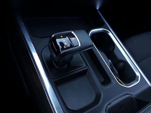 Used 2023 Chevrolet Silverado 1500 RST w/ Z71 Off-Road Package image 22