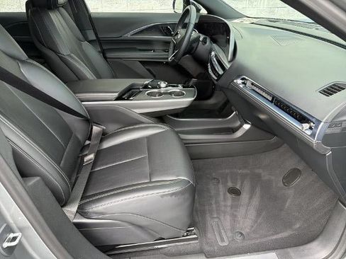 Certified 2024 Cadillac Lyriq Sport RWD image 12
