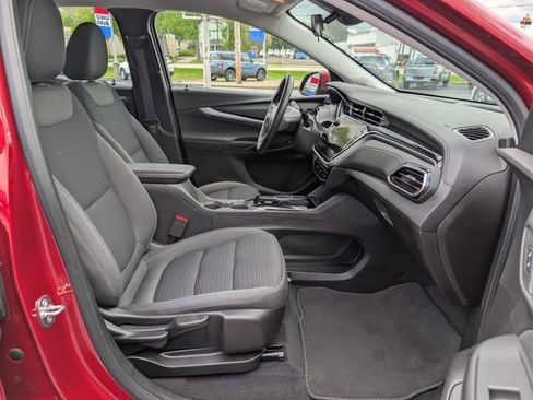 Used 2023 Chevrolet Bolt EUV LT w/ Comfort Package FWD image 12