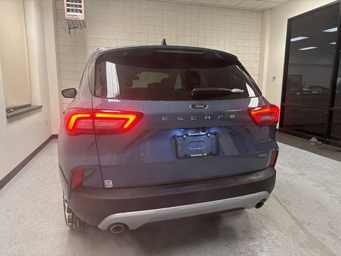 New 2026 Ford Escape SE w/ PHEV Premium Package image 18