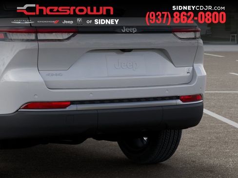 New 2026 Jeep Grand Cherokee Limited AWD/4WD image 13
