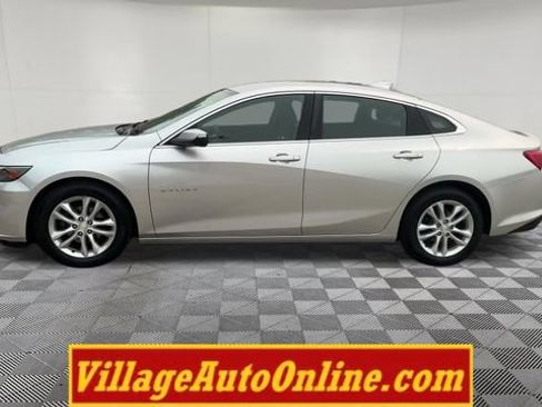 Used 2016 Chevrolet Malibu LT FWD image 37