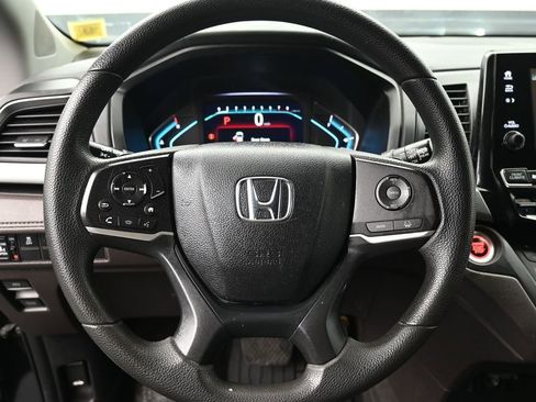 Used 2019 Honda Odyssey EX image 10