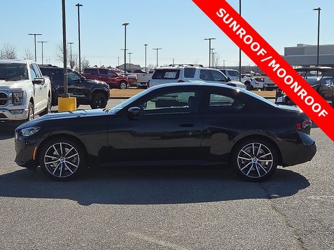 Used 2025 BMW 230i xDrive Coupe image 3