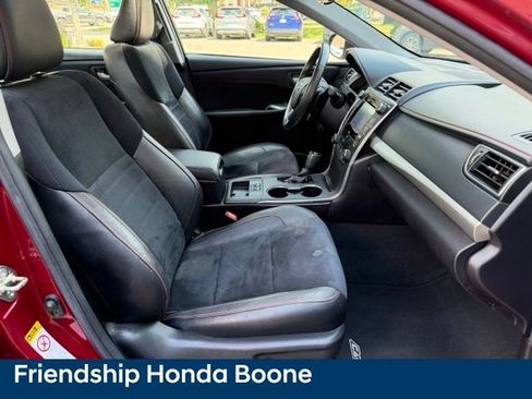 Used 2017 Toyota Camry XSE w/ Advanced Technology Package FWD image 43