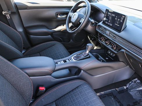Certified 2026 Honda HR-V Sport image 18