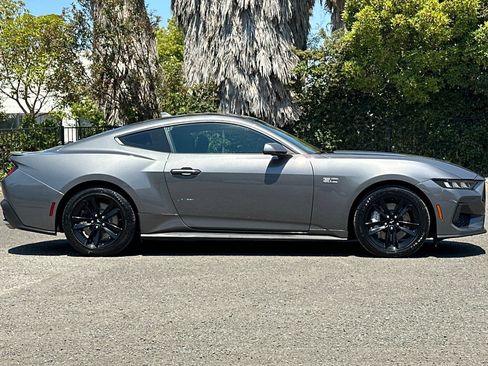 Certified 2025 Ford Mustang GT RWD image 2