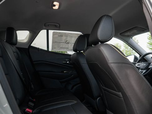 New 2026 Chevrolet Trax ACTIV w/ Driver Confidence Package FWD image 11