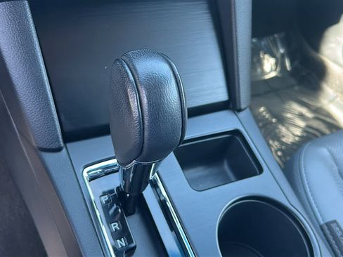 Used 2018 Subaru Outback 2.5i Limited AWD/4WD image 13