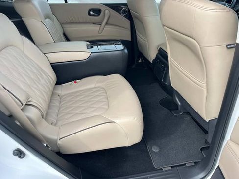 Used 2024 Nissan Armada Platinum w/ Captain's Chairs Package RWD image 25