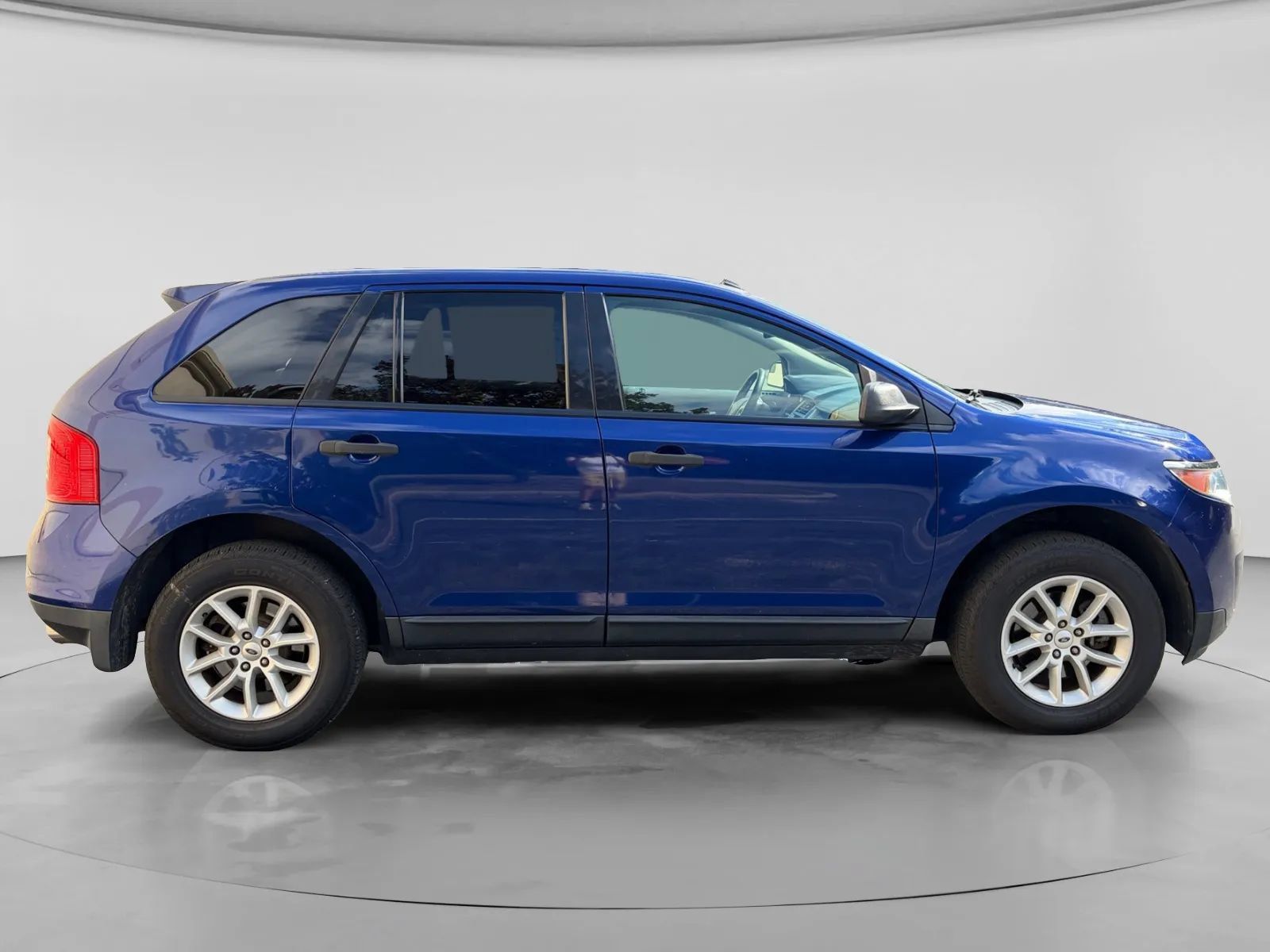 Used 2013 Ford Edge SE FWD image 6