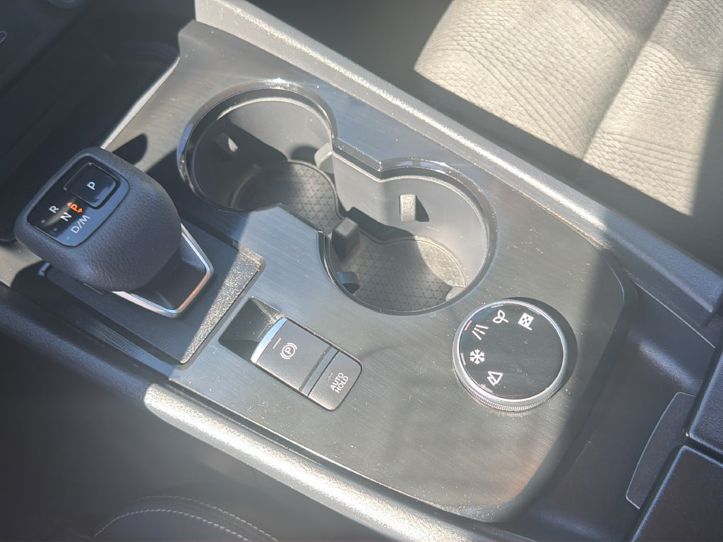 Certified 2024 Nissan Rogue SV AWD/4WD image 46