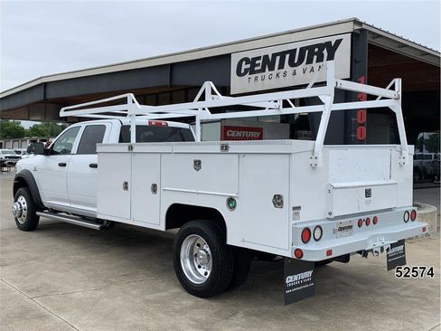 Used 2022 RAM 4500 Tradesman w/ Chrome Appearance Group RWD image 6