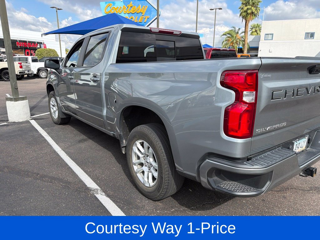 Used 2024 Chevrolet Silverado 1500 RST w/ Convenience Package II RWD image 5