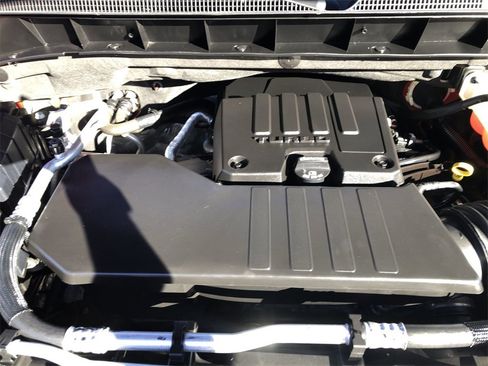 Certified 2023 Chevrolet Silverado 1500 LT image 24