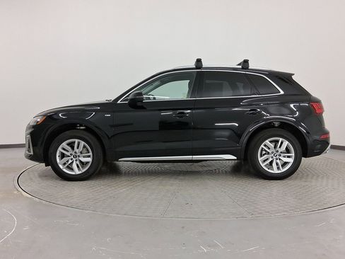 Used 2023 Audi Q5 2.0T Premium image 2