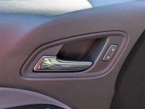 Used 2022 Chevrolet Colorado Z71 w/ Safety Package image 13