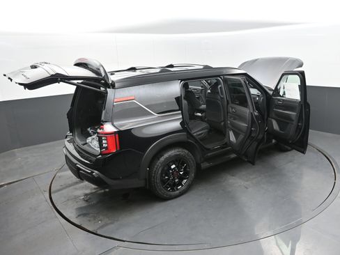 New 2026 Nissan Armada PRO-4X image 46