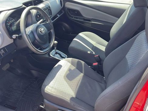 Used 2016 Toyota Yaris L FWD image 16