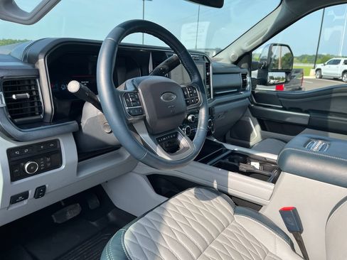 Used 2024 Ford F250 Limited w/ FX4 Off-Road Package AWD/4WD image 15