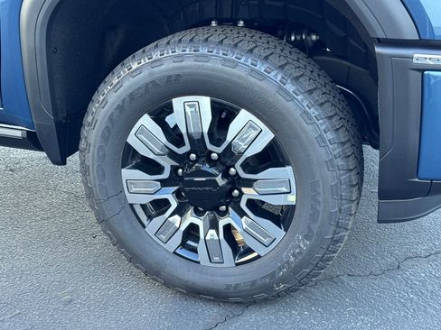 New 2026 GMC Sierra 2500 Denali w/ Denali Reserve Package image 6