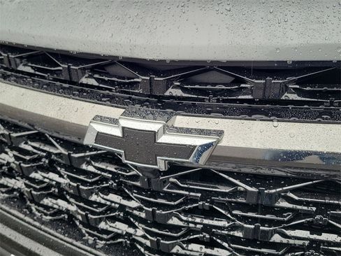 Certified 2025 Chevrolet Traverse Z71 w/ LPO, Cargo Package image 30