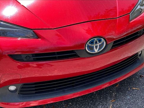 Used 2022 Toyota Prius XLE FWD image 33