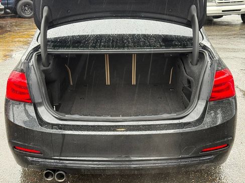 Used 2017 BMW 330e image 5