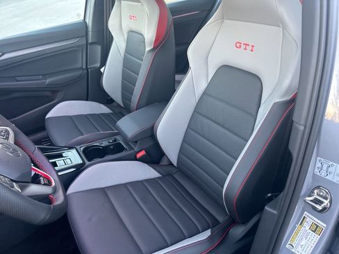 New 2026 Volkswagen GTI SE FWD image 21