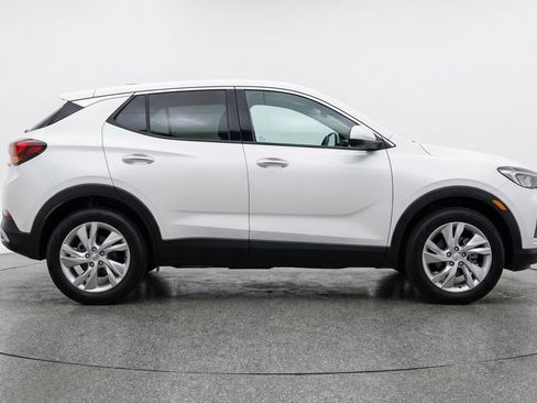 Used 2025 Buick Encore GX Preferred FWD image 11