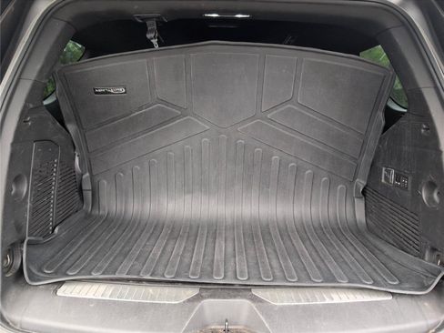 Used 2023 Chevrolet Tahoe RST w/ Luxury Package AWD/4WD image 5