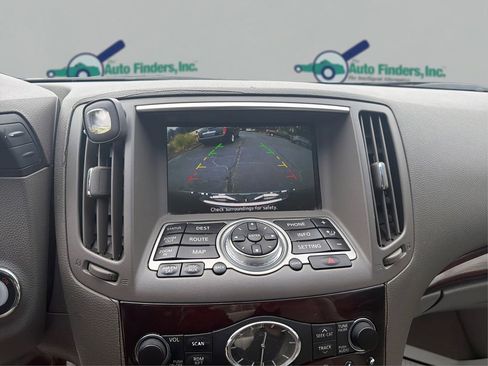 Used 2011 INFINITI G37 Journey w/ Premium Pkg image 44