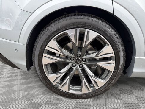 New 2026 Audi Q8 Premium Plus image 9