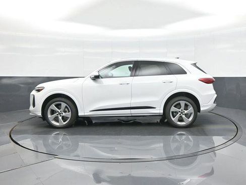 New 2026 Audi Q5 Premium Plus AWD/4WD image 4