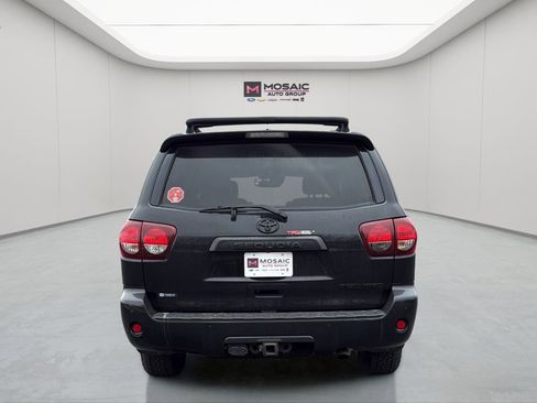 Used 2020 Toyota Sequoia TRD Pro AWD/4WD image 6