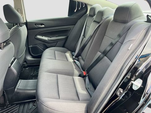 Used 2022 Nissan Altima 2.5 SV FWD image 22