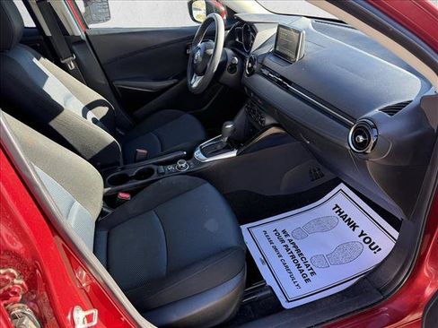 Used 2017 Toyota Yaris iA image 16