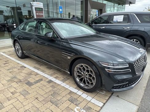 Used 2023 Genesis G80 2.5T w/ Advanced Package image 3
