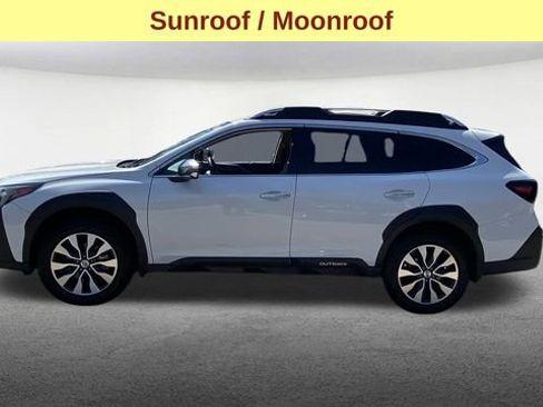 Certified 2023 Subaru Outback Touring AWD/4WD image 5