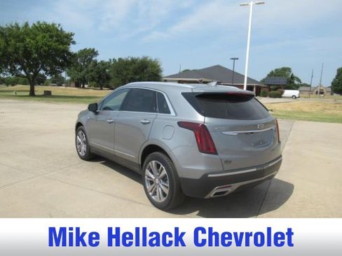 Used 2025 Cadillac XT5 Premium Luxury FWD image 5